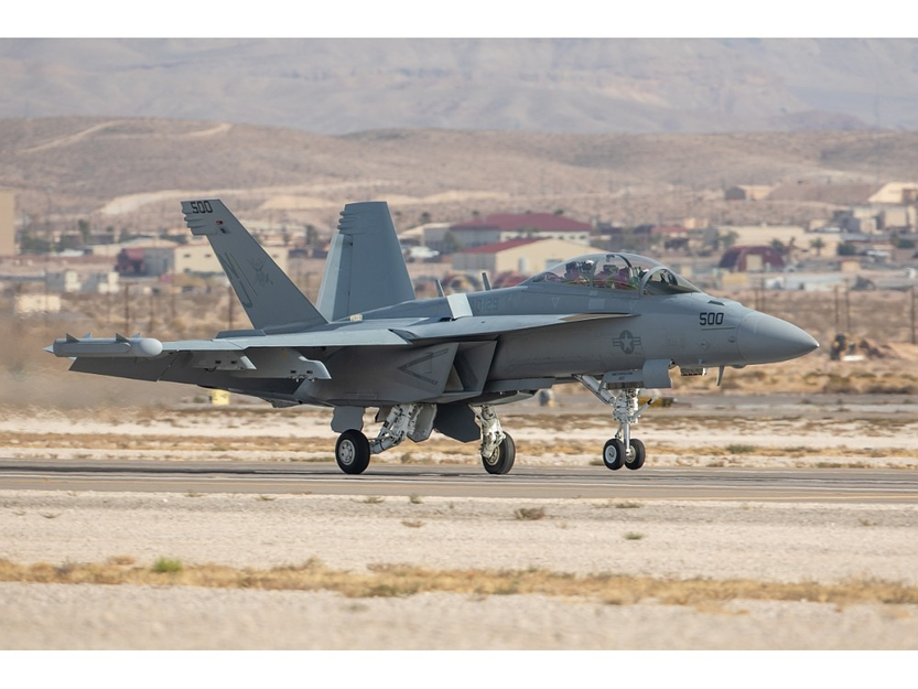 Foto Puzzle Lotnicze F-18