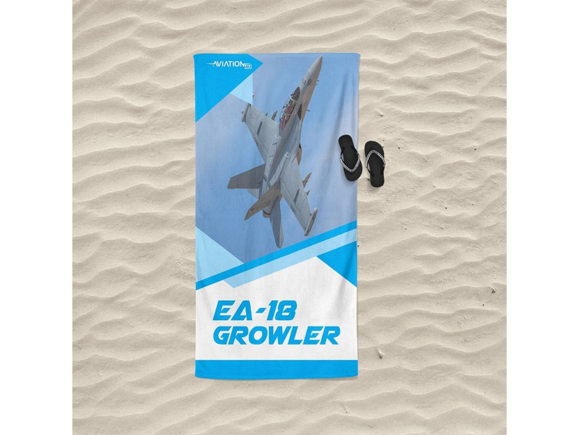 Strandtuch.  EA-18 Growler
