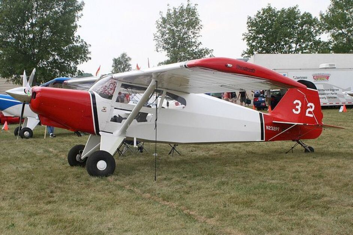 R & B AIRCRAFT BEARHAWK