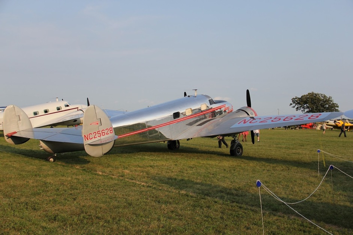 LOCKHEED 12