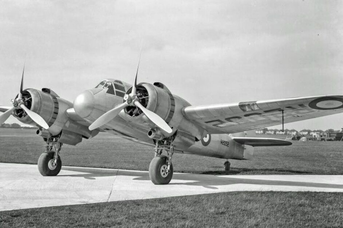 BRISTOL BEAUFIGHTER