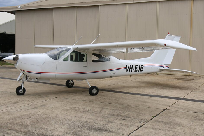 CESSNA 177 CARDINAL RG