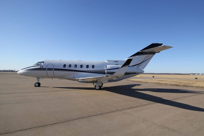 HAWKER 900 SERIES