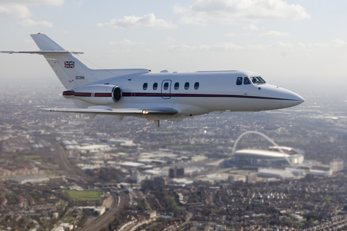 HAWKER 700 SERIES