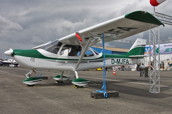 IBIS AIRCRAFT GS-700 MAGIC