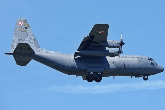 LOCKHEED C-130E HERCULES