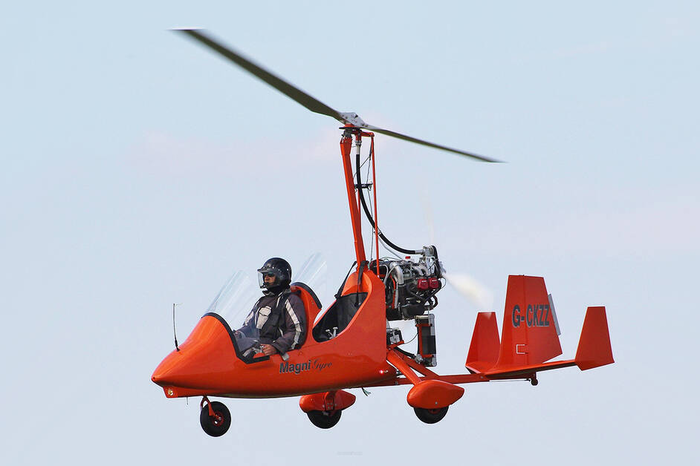 MAGNI M-16 TANDEM TRAINER