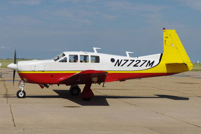 MOONEY M-22 MUSTANG