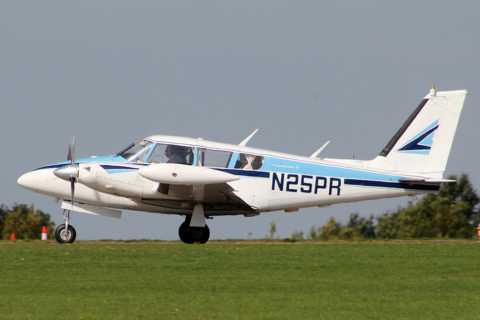 PIPER PA-30 and PA-39 TWIN COMANCHE